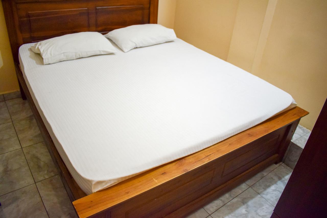 Yoho Adhikarana Mawatha Hotel Colombo Ngoại thất bức ảnh