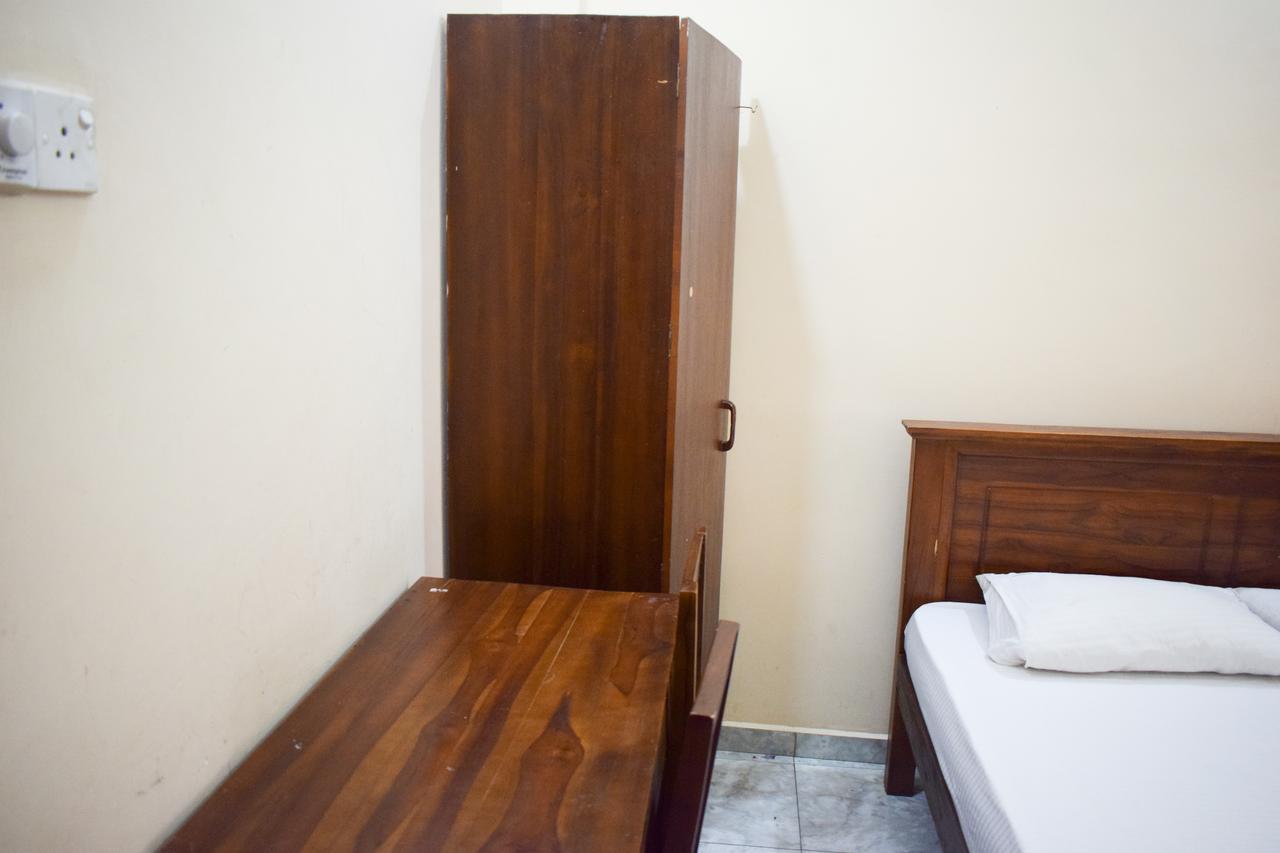 Yoho Adhikarana Mawatha Hotel Colombo Ngoại thất bức ảnh