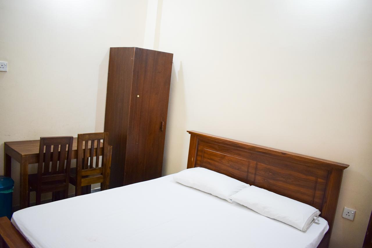 Yoho Adhikarana Mawatha Hotel Colombo Ngoại thất bức ảnh