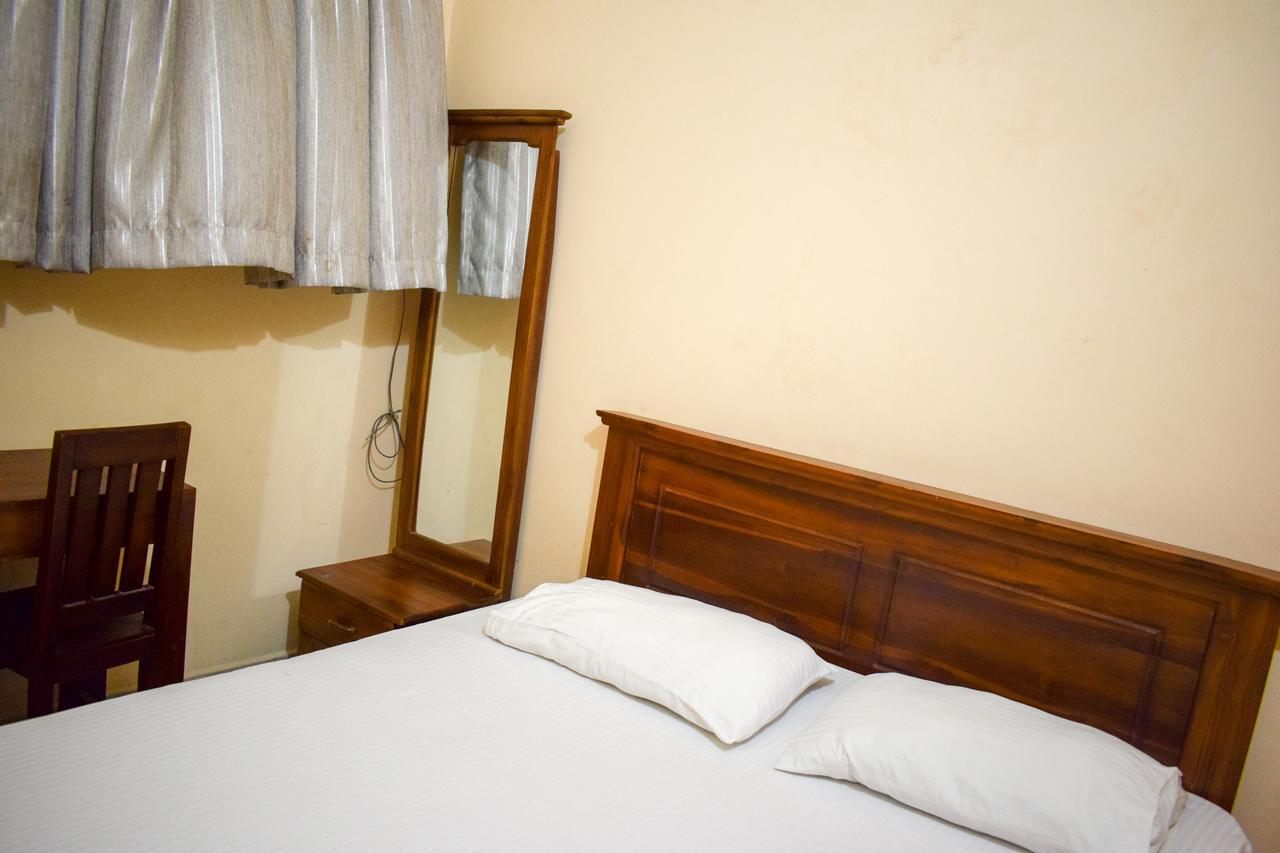 Yoho Adhikarana Mawatha Hotel Colombo Ngoại thất bức ảnh