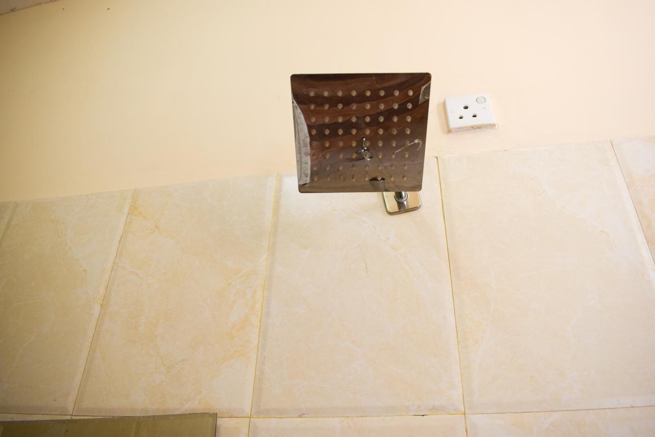Yoho Adhikarana Mawatha Hotel Colombo Ngoại thất bức ảnh